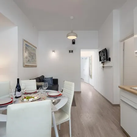 Appartement Naval Rijeka